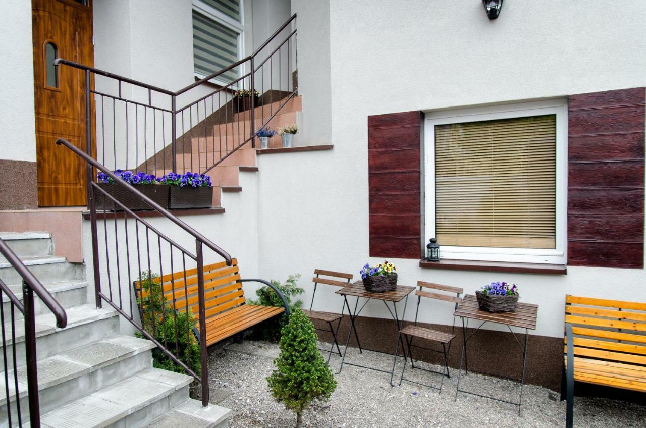Kamienica Apartment Uniejow Ngoại thất bức ảnh